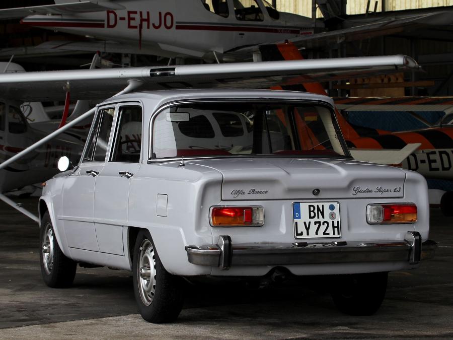  Alfa Romeo Giulia Super (115) 1972 года  (фото 8 из 9)